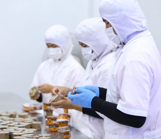 ‘น้ำพริกป้าแว่น’ พลิกชีวิตด้วยสูตรเด็ด