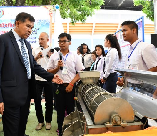 ผู้ประกอบการไล่ช้อปสิ่งประดิษฐ์อาชีวะ