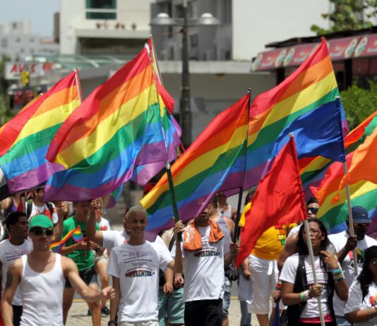 Covid-19 ภาพสะท้อนของการยอมรับ LGBTIQN + ในสังคมไทย