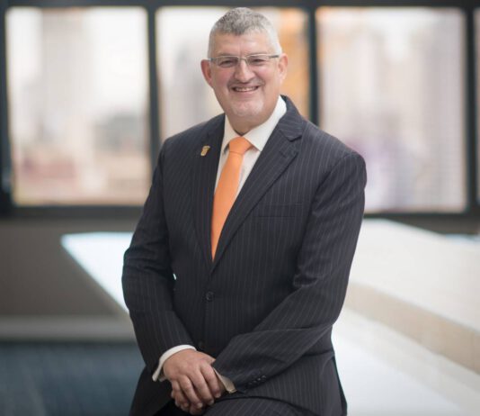 FWD ขยายความคุ้มครองกรณีติดเชื้อโควิด-19