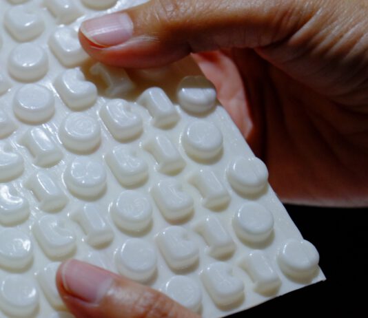 พลาสติกกันกระแทกชีวภาพผลิตจากพืชผักผลไม้เหลือทิ้ง