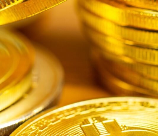 ลงทุน “คริปโตเคอเรนซี” ความสุข หรือ ความเสี่ยง by ECONMAN