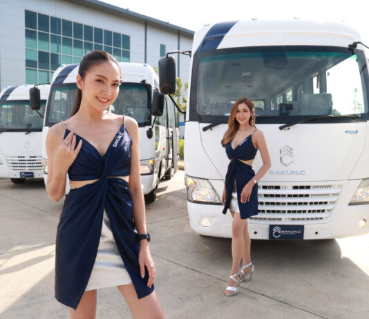 “สกุลฎ์ซี” ผนึก “ฮีโน่” เปิดตัวรถมินิบัสอะลูมิเนียมสัญชาติไทย สร้างด้วยความฝันและแรงบันดาลใจ