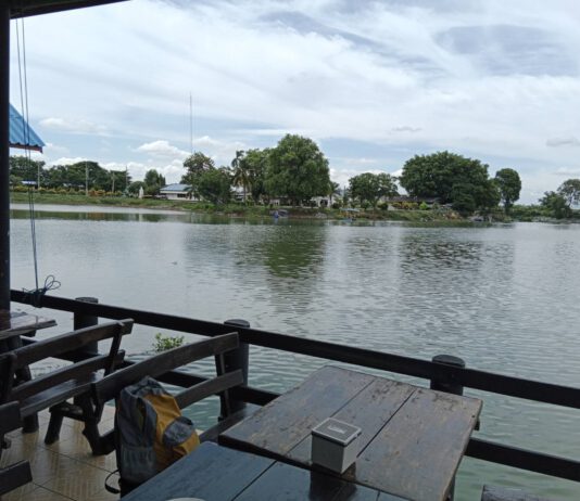 บ้านน้ำเคียงฟ้า สระบุรี อาหารอร่อย บรรยากาศดี วิวสวยสดชื่นสบายตา