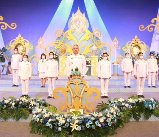 ผู้ว่าการการเคหะแห่งชาติ พร้อมคณะผู้บริหาร ร่วมบันทึกเทปถวายพระพรชัยมงคล ณ สถานีวิทยุโทรทัศน์แห่งประเทศไทย
