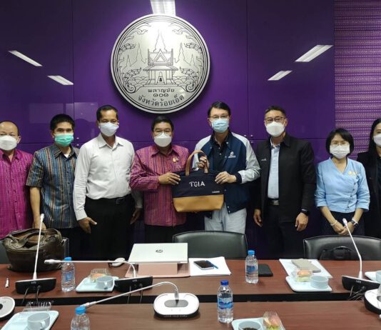 สมาคมประกันวินาศภัยไทย ร่วมกับจังหวัดร้อยเอ็ด ประชุมหารือเรื่องการจัดการแหล่งน้ำชุมชนเพื่อการมีน้ำใช้อย่างสมดุลและยั่งยืน
