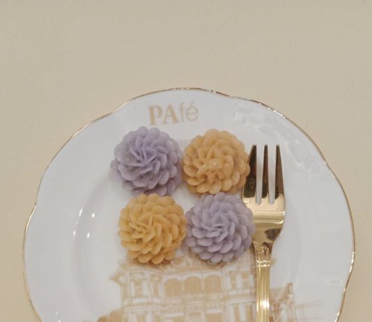 จิบละมุน อาคารงามสง่า มากมีของทาน ของฝาก “สุขที่ได้แบ่งปัน” ร้านพาเฟ่ ในมูลนิธิอาสาเพื่อนพึ่ง (ภาฯ) ยามยาก สภากาชาดไทย