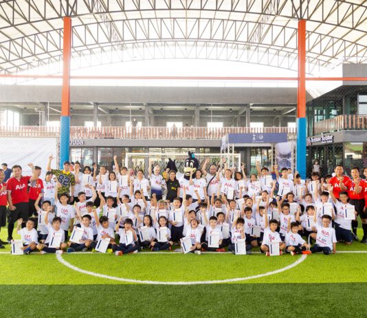 เอไอเอ ประเทศไทย จับมือ สโมสรท็อตแน่ม ฮ็อตสเปอร์ จัดกิจกรรม “Spurs Way” Football Training 2022 โดยโค้ชระดับโลก สานต่อความฝันเยาวชนไทย