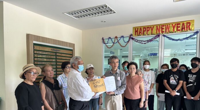 ชาวปทุมฯตื่นมาต้าน “ถมคลองเปรมฯ”