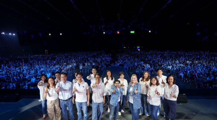 กรุงไทย–แอกซ่า ประกันชีวิต จัดคอนเสิร์ตครั้งยิ่งใหญ่ เคียงข้างทุกความสุข มันส์ให้สุดไปด้วยกัน