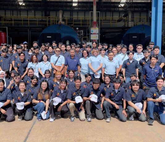 สถาบันเทคโนโลยีพระจอมเหล้าเจ้าคุณทหารลาดกระบัง วิทยาเขตชุมพรเขตรอุดมศักดิ์ เยี่ยมชมโรงงานแสงโสม