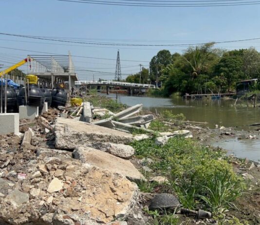 ประชุมปัญหาบ้านมั่นคง ขรก.มึน! ตอบคำถามคณะอนุกรรมาธิการฯไม่ได้ว่าทำไมต้องถมคลองเปรมฯ