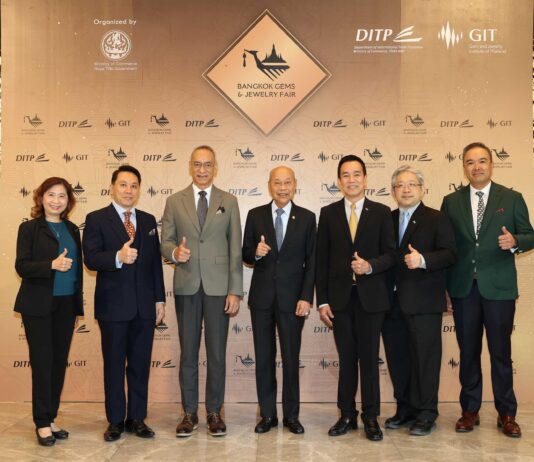 ยอดจองพื้นที่ทะลุเป้า! DITP และ GIT ผนึกกำลัง 13 องค์กรพันธมิตร เตรียมจัด “บางกอกเจมส์” ครั้งที่ 69 อย่างยิ่งใหญ่