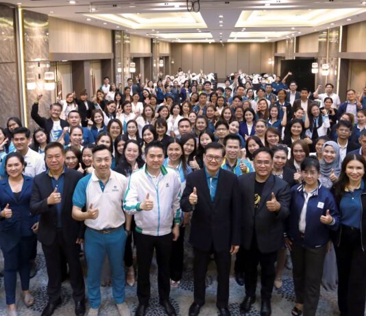 THE POWER OF WE โตเกียวมารีนรวมพลคนตะวันออก