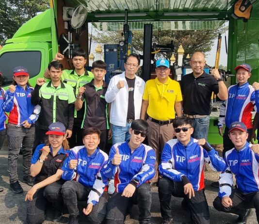 ทิพยประกันภัย ส่งคาราวานน้ำใจ TIP Smart Assist มอบน้ำดื่มทิพย บริการประชาชนในช่วงเทศกาลสงกรานต์