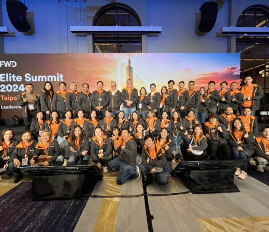FWD ประกันชีวิต นำทีมผู้บริหารตัวแทนทุกระดับร่วมงาน FWD Elite Summit 2024
