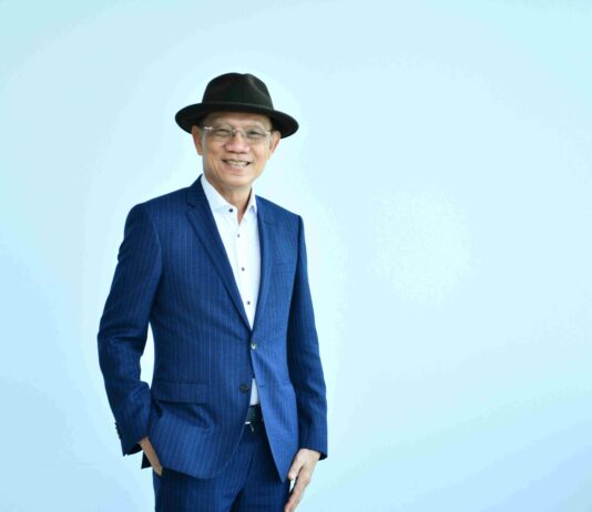 การพัฒนาโครงสร้างเศรษฐกิจ สังคม สิ่งแวดล้อม เพื่อให้ประเทศไทยเจริญเติบโตอย่างยั่งยืน