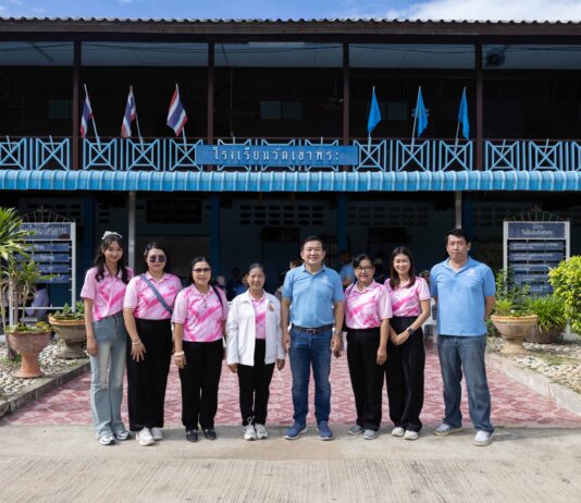 กรุงเทพประกันภัยห่วงใยวัยเรียนนำพนักงานจิตอาสากว่า 30 คน ร่วมพัฒนาโรงเรียนวัดเขาพระ จ.สุพรรณบุรี