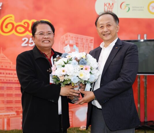 ซีพีแรม ร่วมแสดงความยินดีกับ คุณวิเศษ วิศิษฏ์วิญญู ในโอกาสเข้ารับโล่ประกาศเกียรติคุณ “นักศึกษาเก่าดีเด่น มหาวิทยาลัยเทคโนโลยีพระจอมเกล้าธนบุรี”
