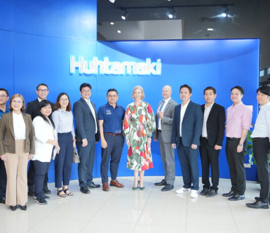 “ฮูทามากิ” เปิดโรงงานบรรจุภัณฑ์โชว์เทคโนโลยี Blueloop™ จ.สมุทรสาคร สานความร่วมมือไทย-ฟินแลนด์ถ่ายทอดองค์ความรู้การพัฒนาความยั่งยืน