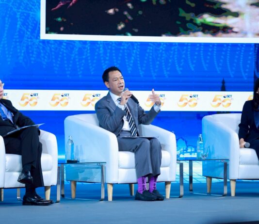 CEO BAM ขึ้นเวทีใหญ่ตลาดหลักทรัพย์ฯ Thailand Focus 2025 ร่วมเสนอมุมมองหนี้ครัวเรือนแก้ได้