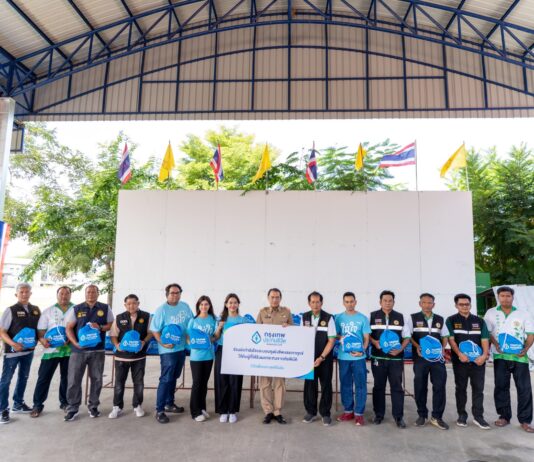 กรุงเทพประกันชีวิต ลงพื้นที่ช่วยเหลือผู้ประสบอุทกภัย ใส่ใจผู้ประสบภัย มอบถุงยังชีพบรรเทาความเดือดร้อน ในจังหวัดพระนครศรีอยุธยา นครสวรรค์ และชัยนาท