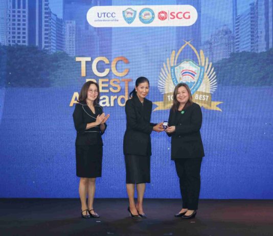 กรุงเทพประกันภัยตอกย้ำองค์กรจรรยาบรรณดีเด่น รับเข็มกลัดเชิดชูเกียรติจากงานประกาศเกียรติคุณจรรยาบรรณดีเด่น หอการค้าไทย 2568