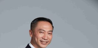 รอยย์ ออกุสตินัส กุนารา, ประธานเจ้าหน้าที่บริหารบริษัท ธนาคารไทยเครดิต จำกัด (มหาชน) (CREDIT) ผู้นำการปฏิวัติธนาคารเพื่อไมโครเอสเอ็มอีของประเทศไทย