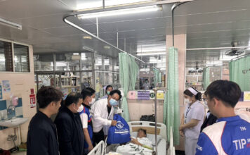 ทิพยประกันภัย ลงพื้นที่ดูแลผู้ประสบเหตุรถเมล์ถูกรถไฟชน พร้อมเยียวยาผู้บาดเจ็บและครอบครัวผู้เสียชีวิต