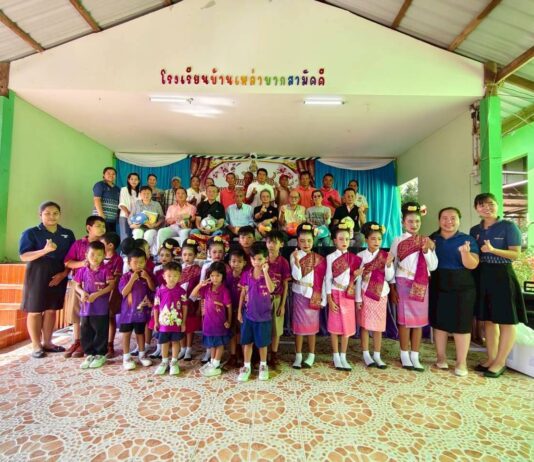 สมาคมสื่อมวลชนไทย-จีน ร่วมกับ คณะกองทุนสิงห์ดำ-พันธมิตร จัดโครงการ CSR พัฒนาโรงเรียนที่ร้อยเอ็ด