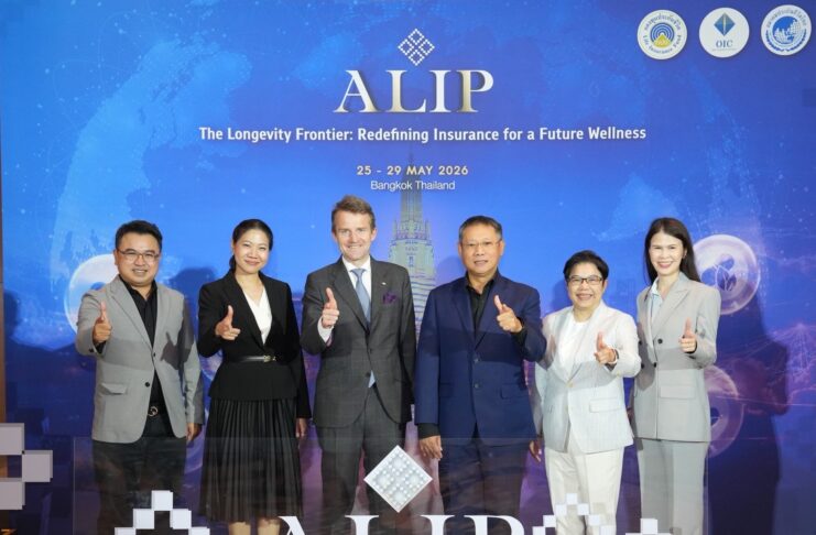 คุณนิโคลา เดอ นาแซล ซีอีโอ กรุงไทย-แอกซ่า ประกันชีวิตได้รับเกียรติเป็นวิทยากร