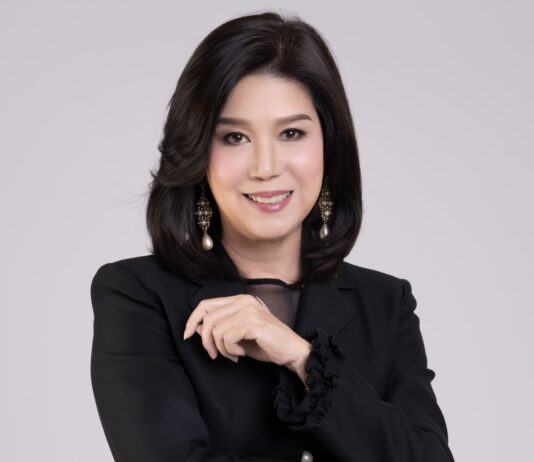 ถอดสูตรสำเร็จยุค AI นายกสมาคมประกันชีวิตไทย ชี้ “Human Touch + เทคโนโลยี” กุญแจสำคัญสู่ความเติบโตอย่างยั่งยืน