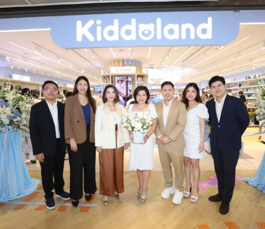 กรุงเทพประกันชีวิต ร่วมแสดงความยินดี ในพิธีเปิด Kiddoland Flagship Store Grand Opening at CentralWorld