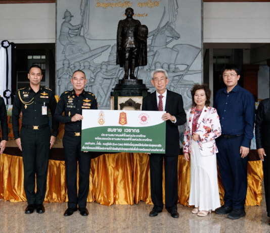 สมาคมแต้จิ๋วแห่งประเทศไทย มอบสิ่งของช่วยเหลือผู้ประสบอุทกภัยภาคเหนือ